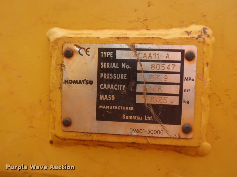 image for item DJ1933 2011 Komatsu D65EX-16  dozer