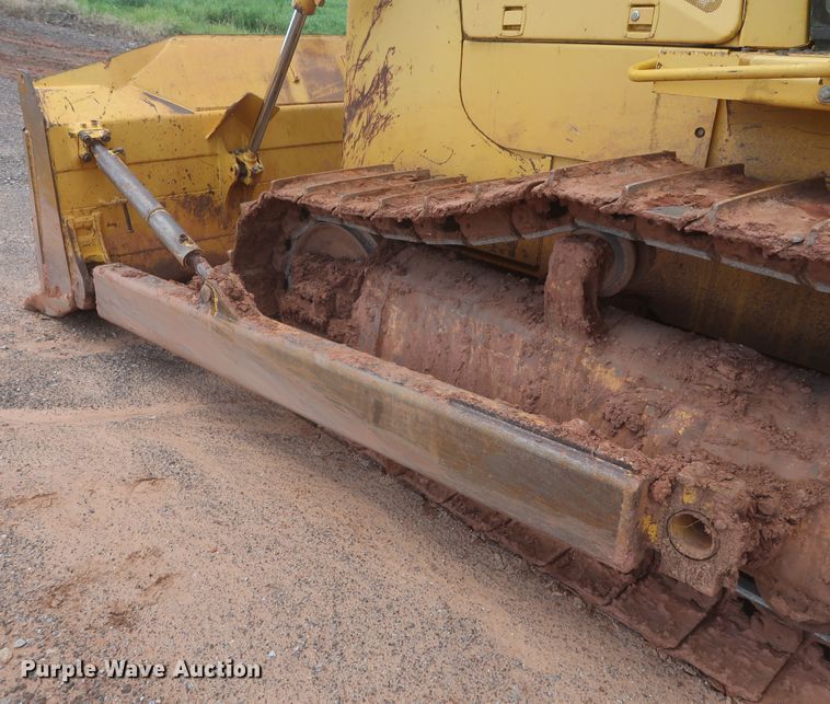 image for item DJ1933 2011 Komatsu D65EX-16  dozer