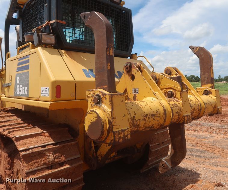 image for item DJ1933 2011 Komatsu D65EX-16  dozer