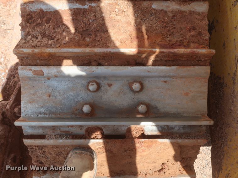 image for item DJ1933 2011 Komatsu D65EX-16  dozer