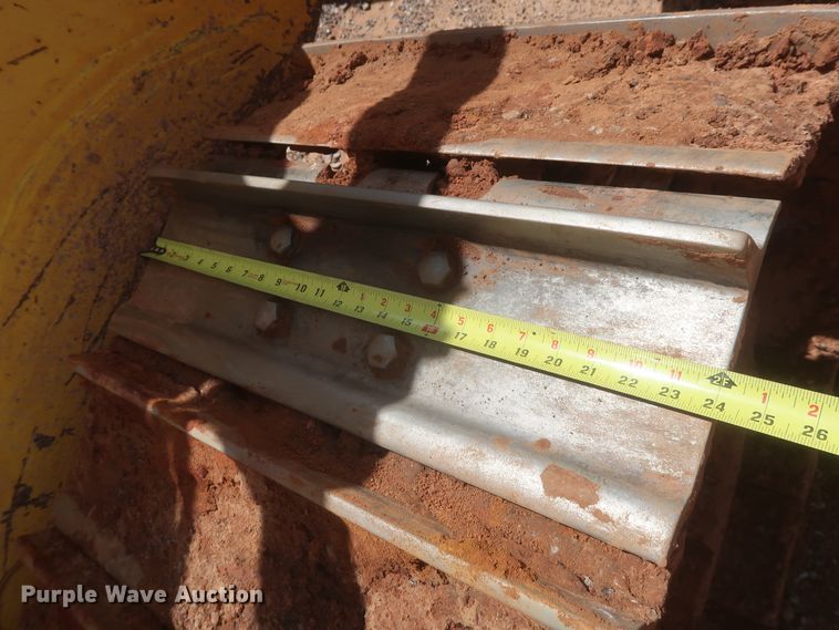 image for item DJ1933 2011 Komatsu D65EX-16  dozer