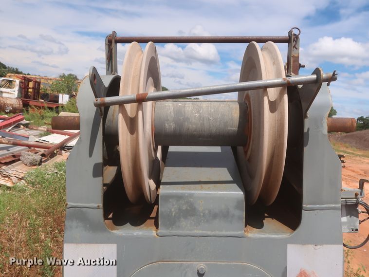 image for item DJ1935 2006 Grove GMK5120  crane boom