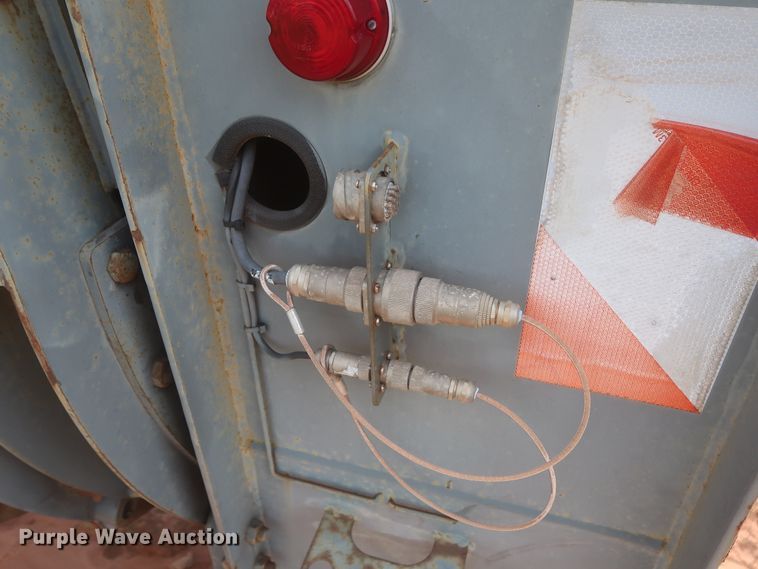 image for item DJ1935 2006 Grove GMK5120  crane boom