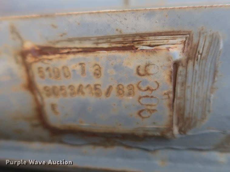 image for item DJ1935 2006 Grove GMK5120  crane boom