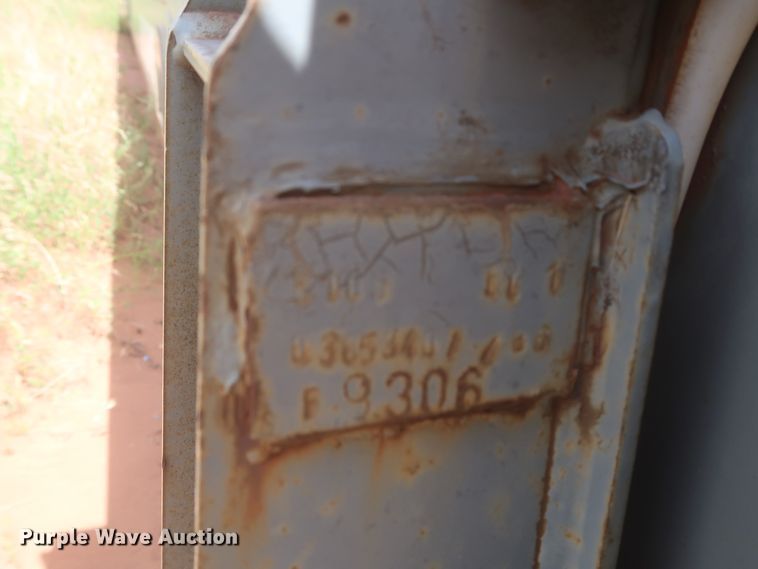 image for item DJ1935 2006 Grove GMK5120  crane boom