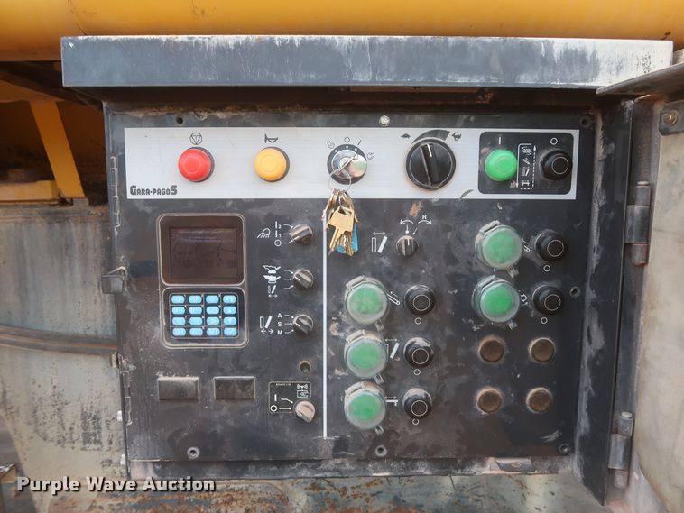 image for item DJ1936 2008 Komatsu BR580JG-1  crusher