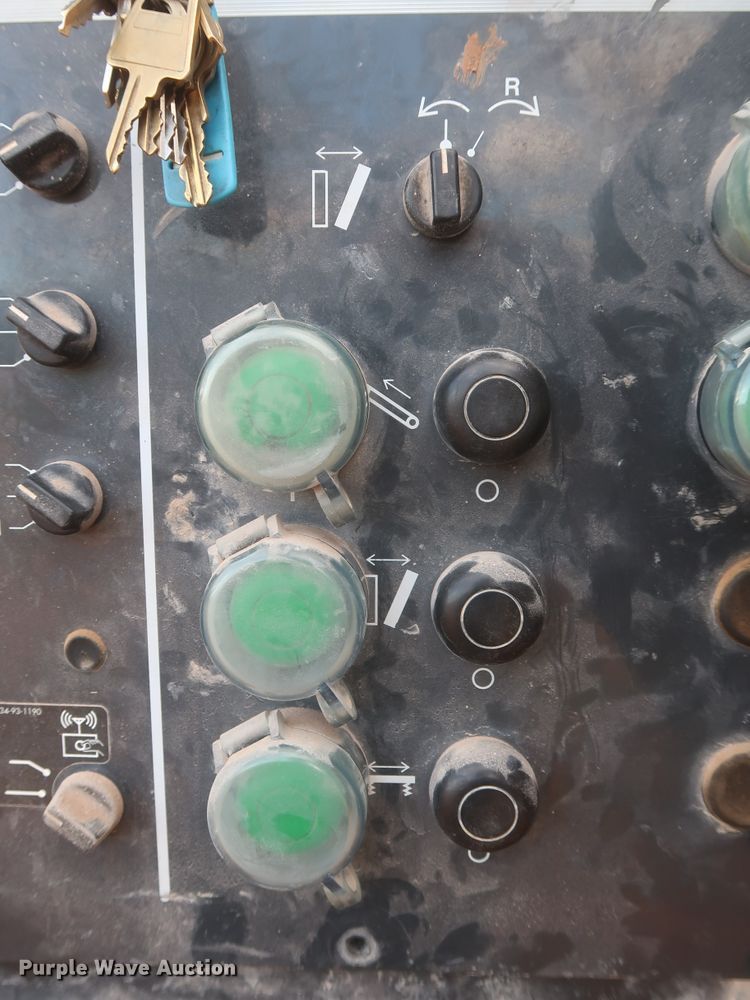 image for item DJ1936 2008 Komatsu BR580JG-1  crusher