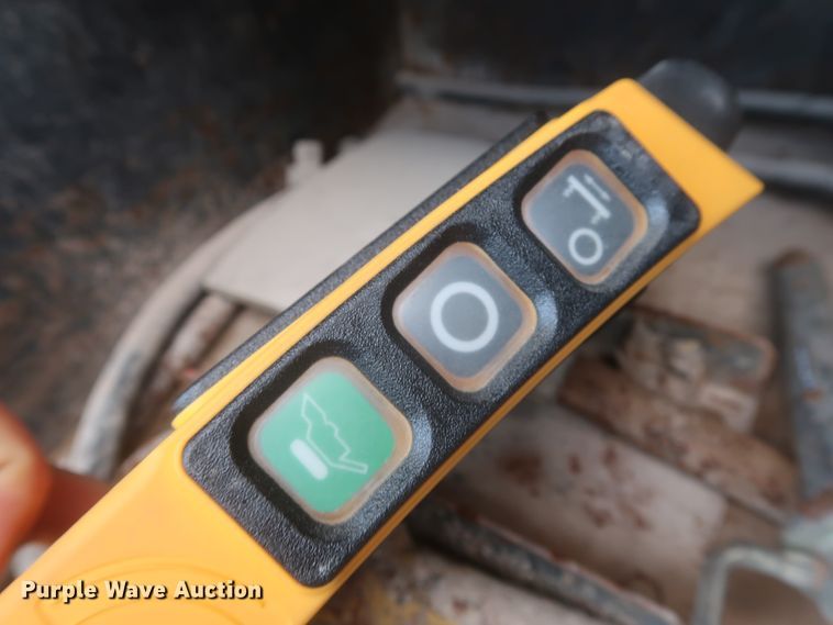 image for item DJ1936 2008 Komatsu BR580JG-1  crusher