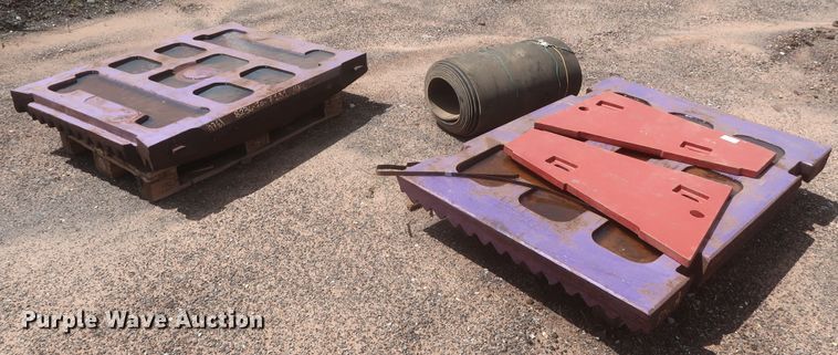 image for item DJ1936 2008 Komatsu BR580JG-1  crusher