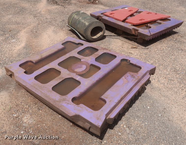 image for item DJ1936 2008 Komatsu BR580JG-1  crusher