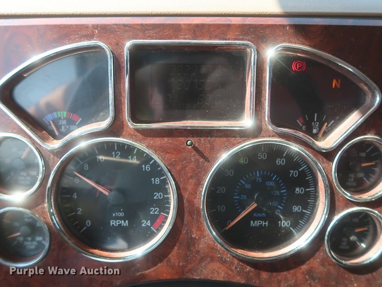 image for item DJ1940 2009 Mack GU713  dump truck