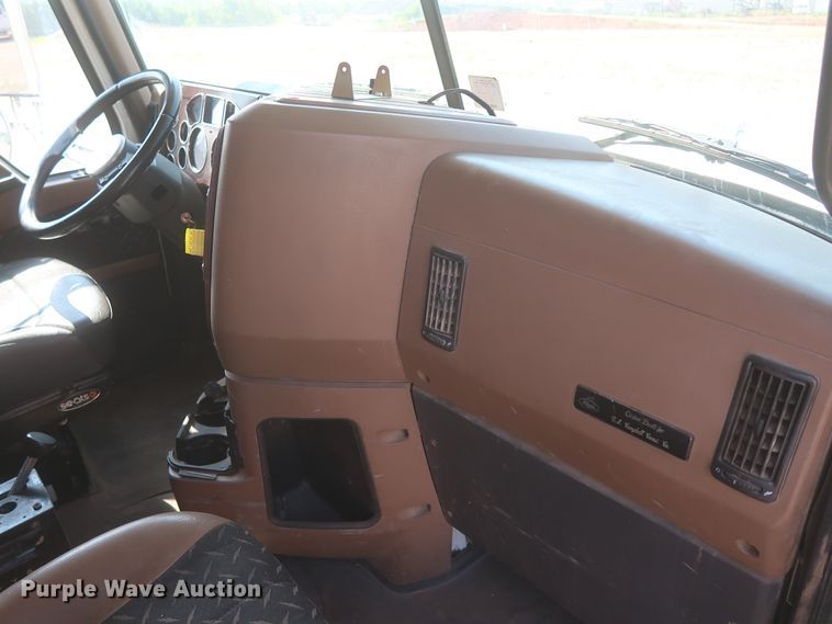 image for item DJ1940 2009 Mack GU713  dump truck