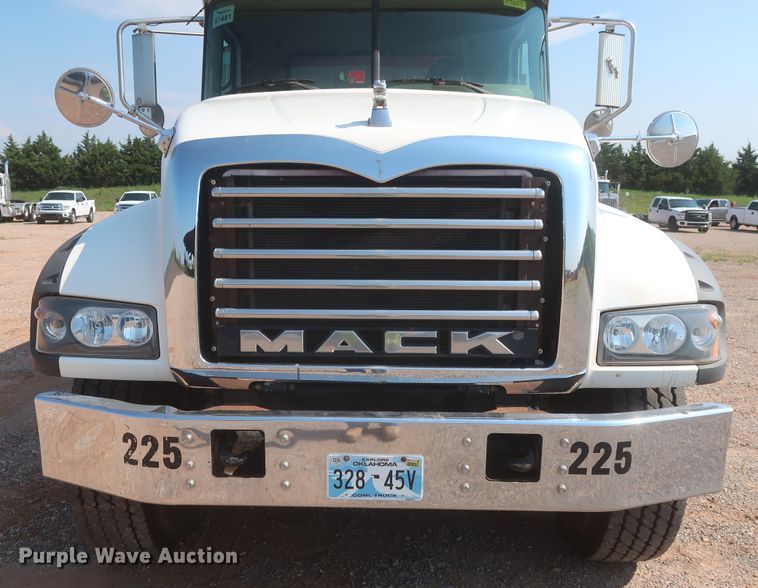 image for item DJ1940 2009 Mack GU713  dump truck