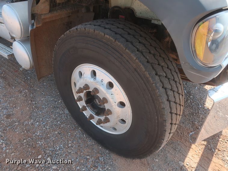 image for item DJ1940 2009 Mack GU713  dump truck