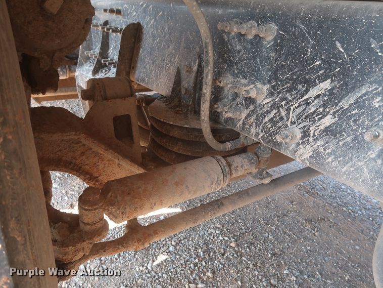 image for item DJ1940 2009 Mack GU713  dump truck