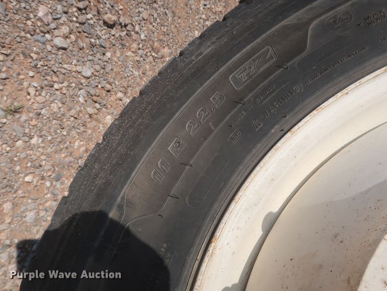 image for item DJ1940 2009 Mack GU713  dump truck