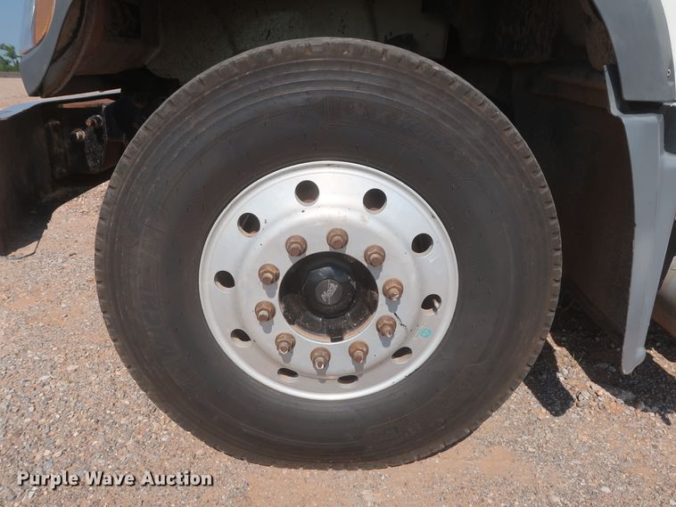 image for item DJ1940 2009 Mack GU713  dump truck