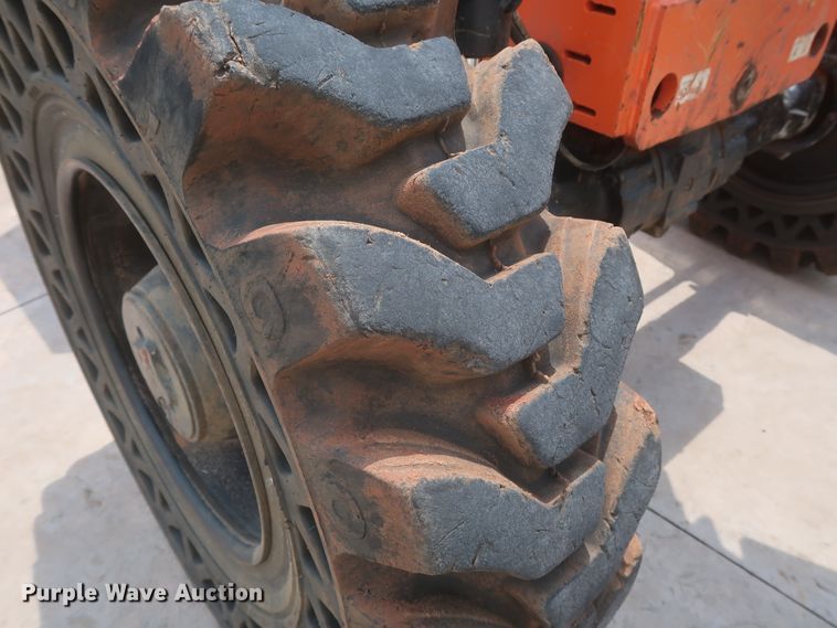 image for item DJ1944 2015 SkyTrak 8042  telehandler