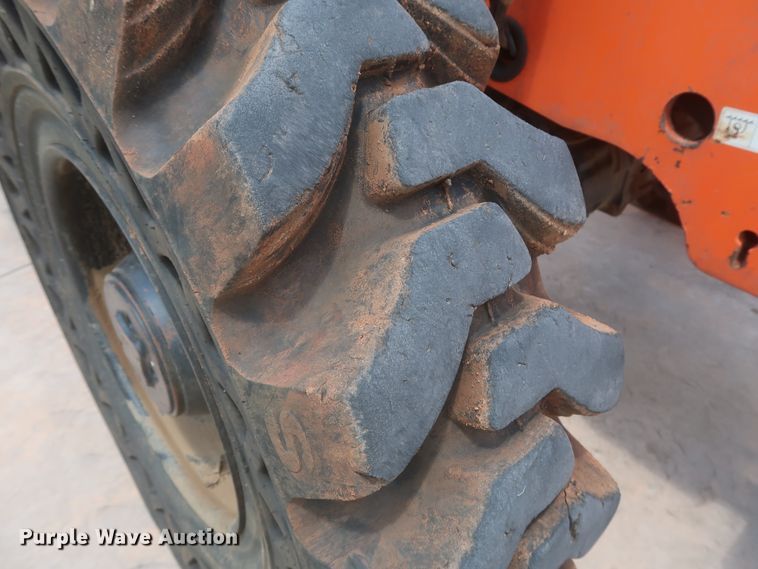 image for item DJ1944 2015 SkyTrak 8042  telehandler