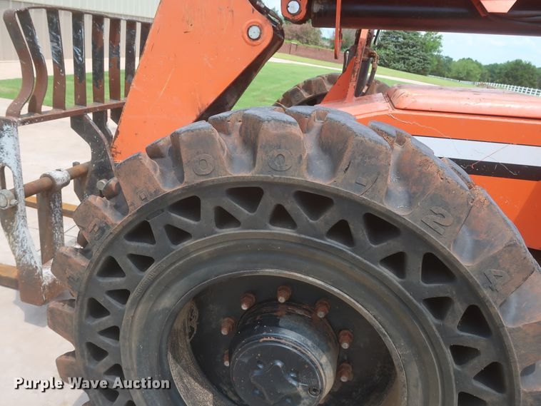 image for item DJ1944 2015 SkyTrak 8042  telehandler