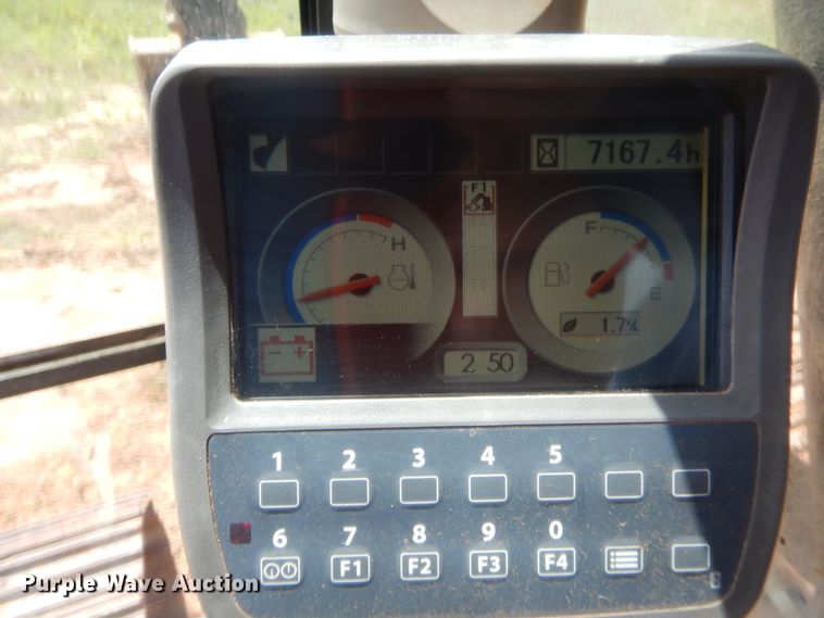 image for item DJ1945 2006 John Deere 350D LC  excavator