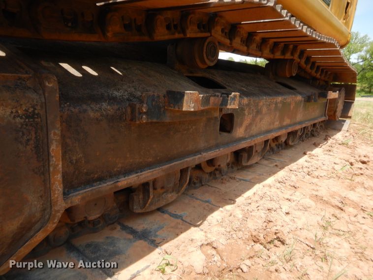 image for item DJ1945 2006 John Deere 350D LC  excavator