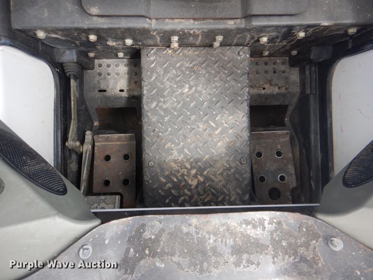 image for item DK5672 2015 Bobcat T450  tracked skid steer loader