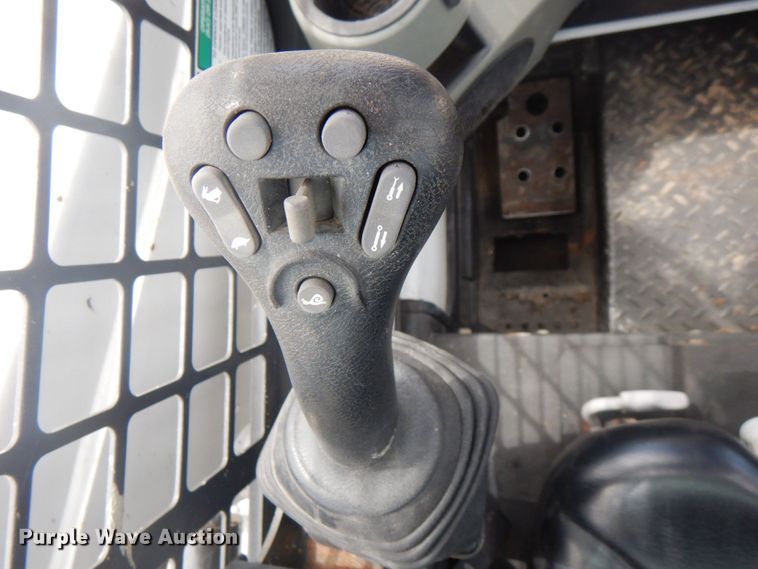 image for item DK5672 2015 Bobcat T450  tracked skid steer loader