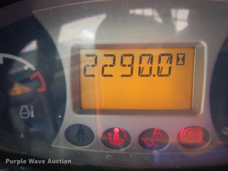 image for item DK5672 2015 Bobcat T450  tracked skid steer loader