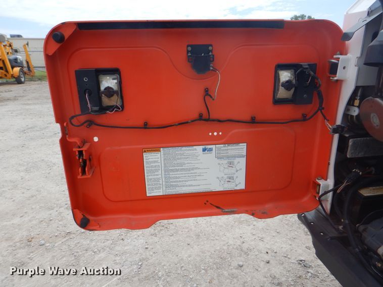 image for item DK5672 2015 Bobcat T450  tracked skid steer loader