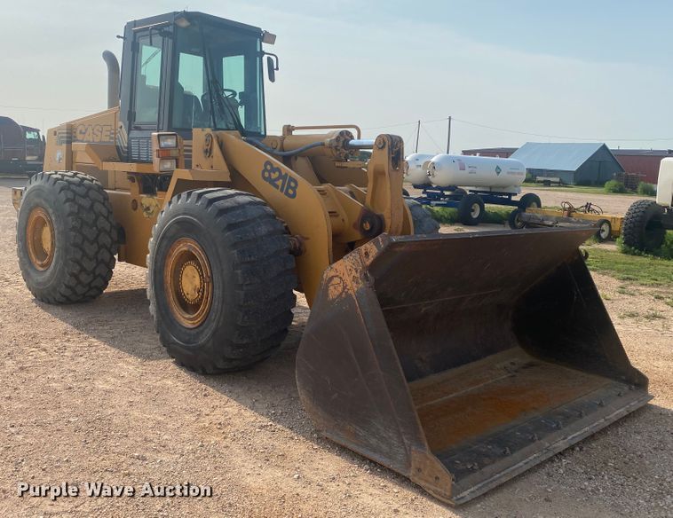 image for item DK8012 1997 Case 821B  wheel loader