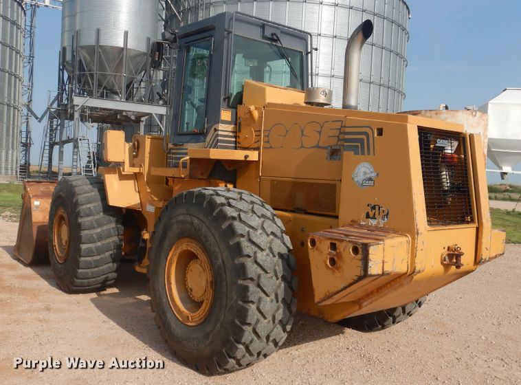 image for item DK8012 1997 Case 821B  wheel loader