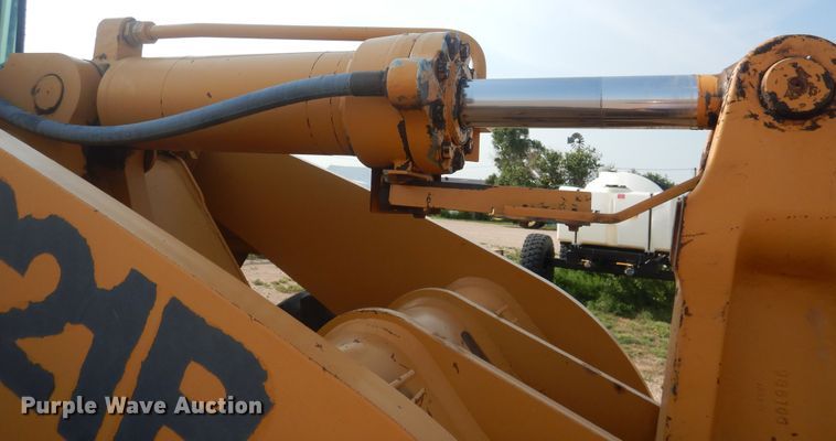 image for item DK8012 1997 Case 821B  wheel loader