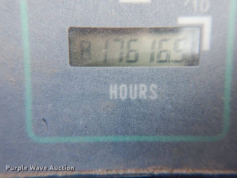 image for item DK8012 1997 Case 821B  wheel loader