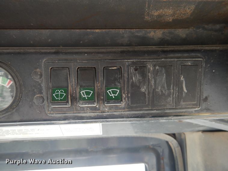 image for item DK8012 1997 Case 821B  wheel loader