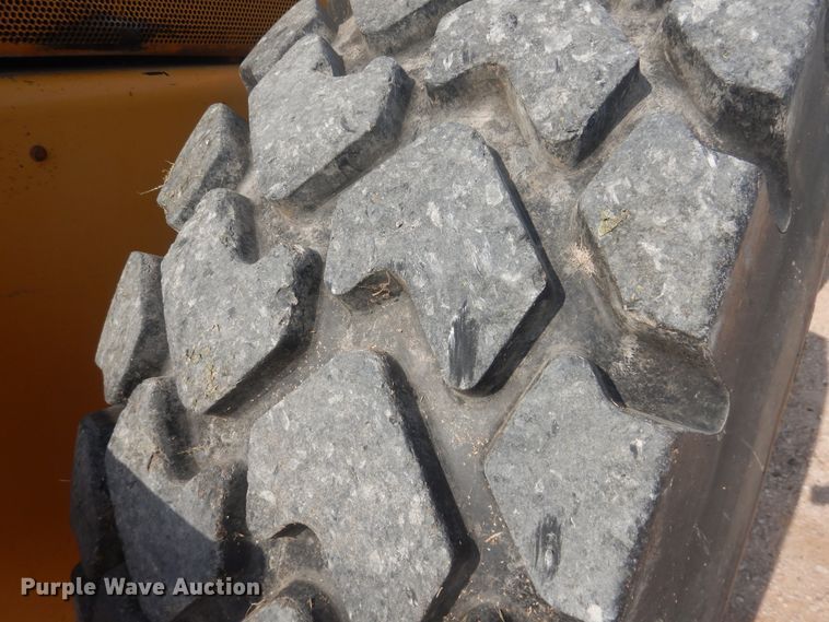 image for item DK8012 1997 Case 821B  wheel loader