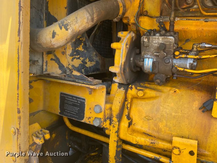 image for item DK8014 1978 John Deere 570A  rigid frame motor grader