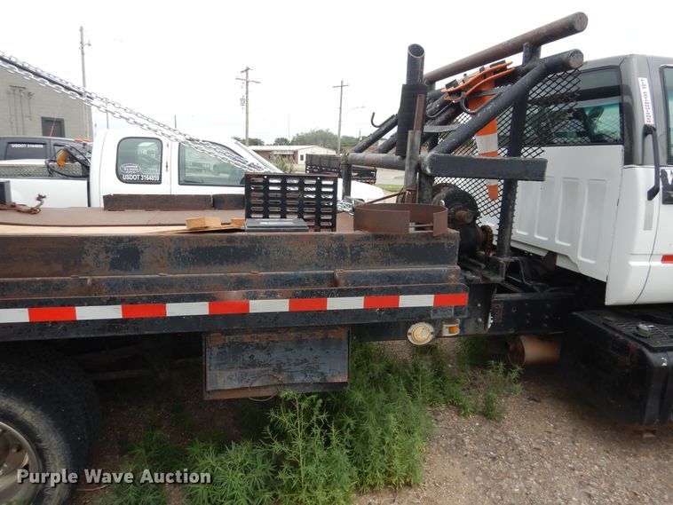 image for item DL0410 1995 Chevrolet Kodiak  winch truck