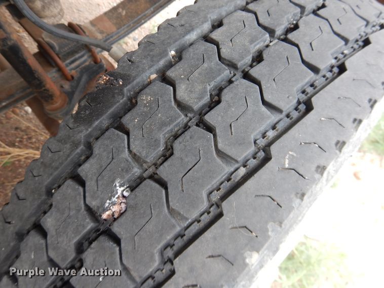 image for item DL0410 1995 Chevrolet Kodiak  winch truck