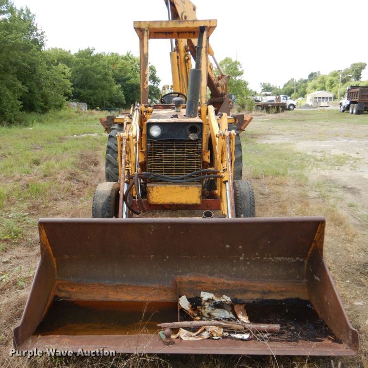 image for item DL0500 1972 Case 580B  backhoe