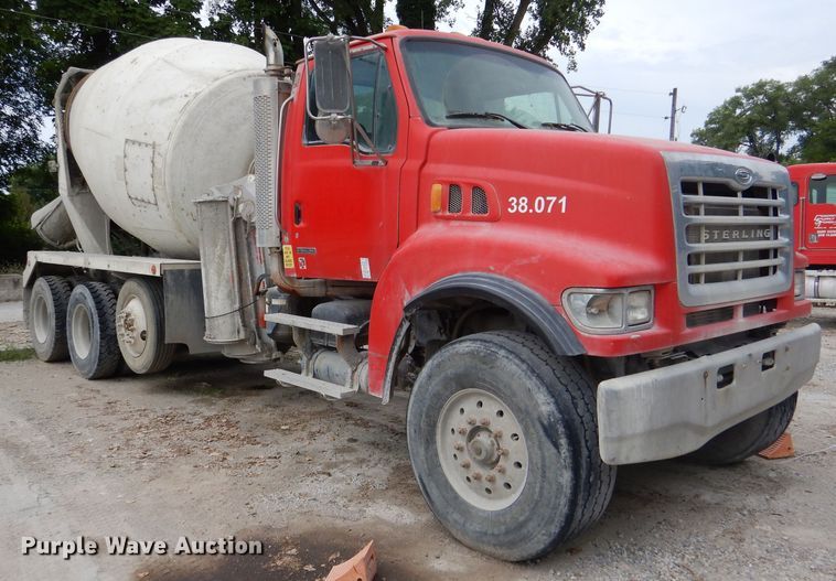 image for item DL3335 2006 Sterling LT8500  ready mix truck