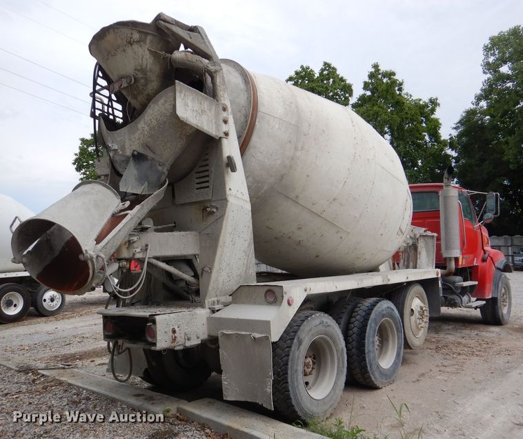 image for item DL3335 2006 Sterling LT8500  ready mix truck