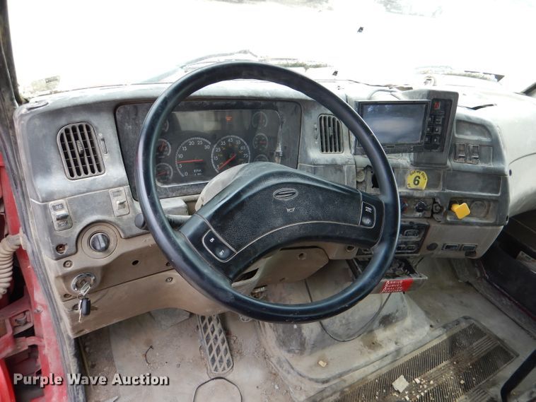 image for item DL3335 2006 Sterling LT8500  ready mix truck