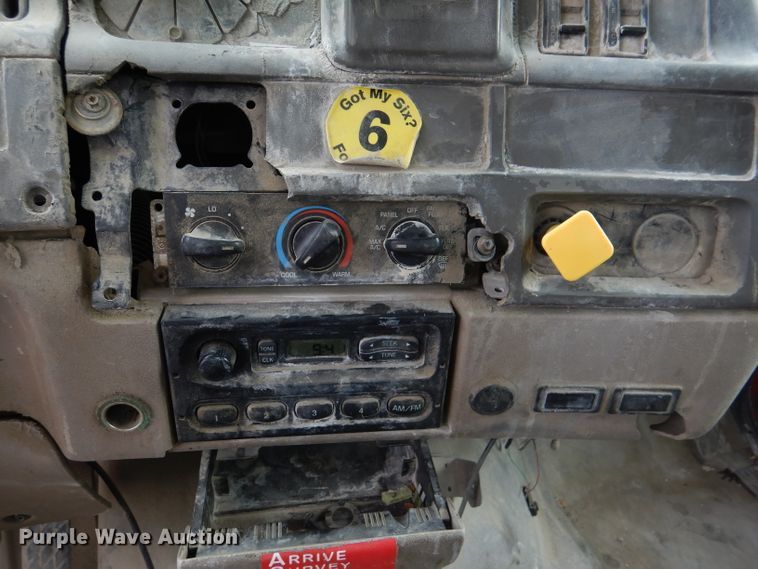 image for item DL3335 2006 Sterling LT8500  ready mix truck