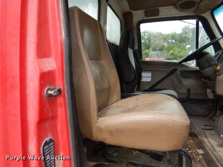 image for item DL3335 2006 Sterling LT8500  ready mix truck