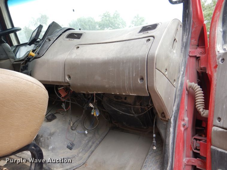 image for item DL3335 2006 Sterling LT8500  ready mix truck