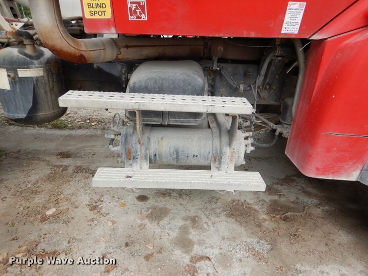 image for item DL3335 2006 Sterling LT8500  ready mix truck