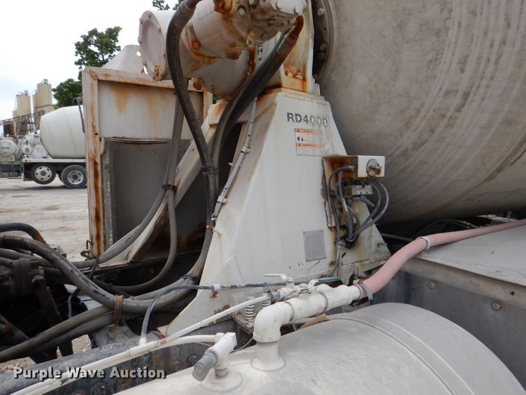 image for item DL3335 2006 Sterling LT8500  ready mix truck