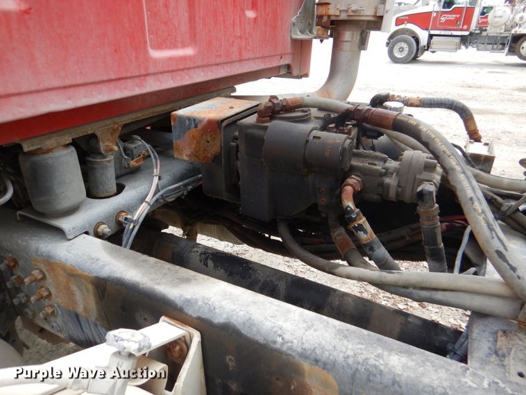 image for item DL3335 2006 Sterling LT8500  ready mix truck