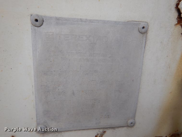 image for item DL3335 2006 Sterling LT8500  ready mix truck